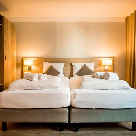 Hotel Am Kumpfmuehler Kastell Регенсбург Екстериор снимка