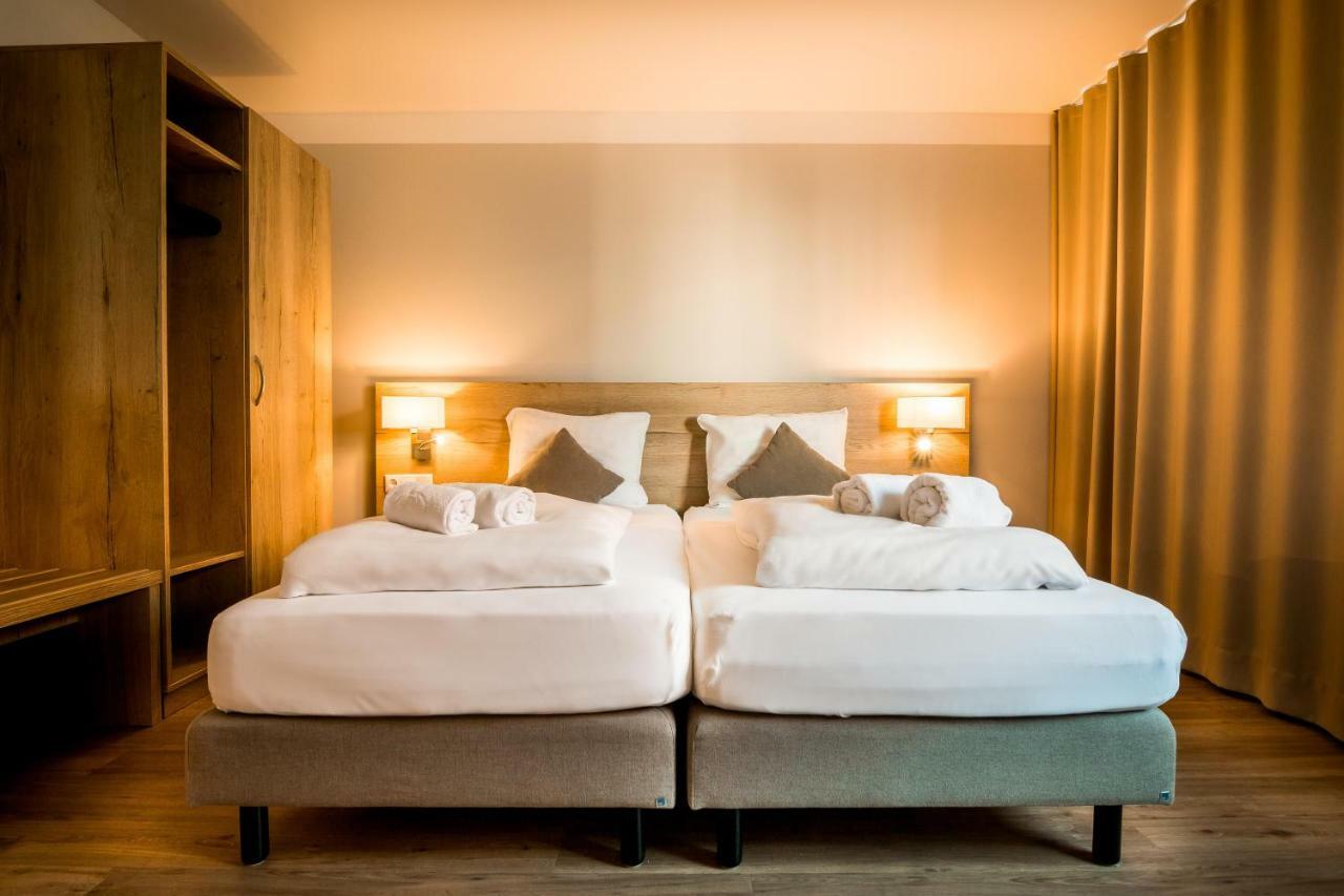 Hotel Am Kumpfmuehler Kastell Регенсбург Екстериор снимка